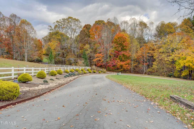 $1,750,000 | 1008 Holly Meadow Road, Mountain City, TN 37683