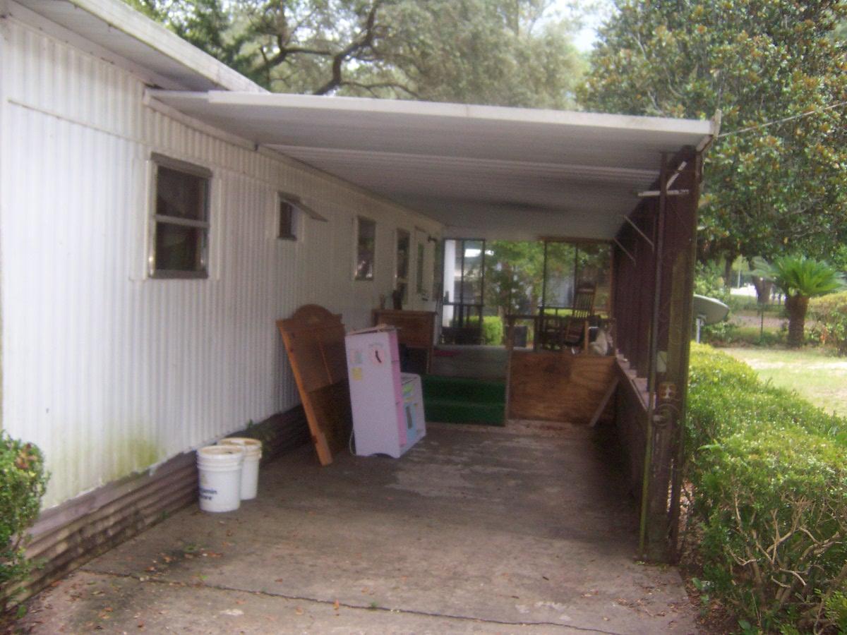 194 Red Eye Road DeFuniak Springs, FL 32433 - Photo 17 of 34 100_6118