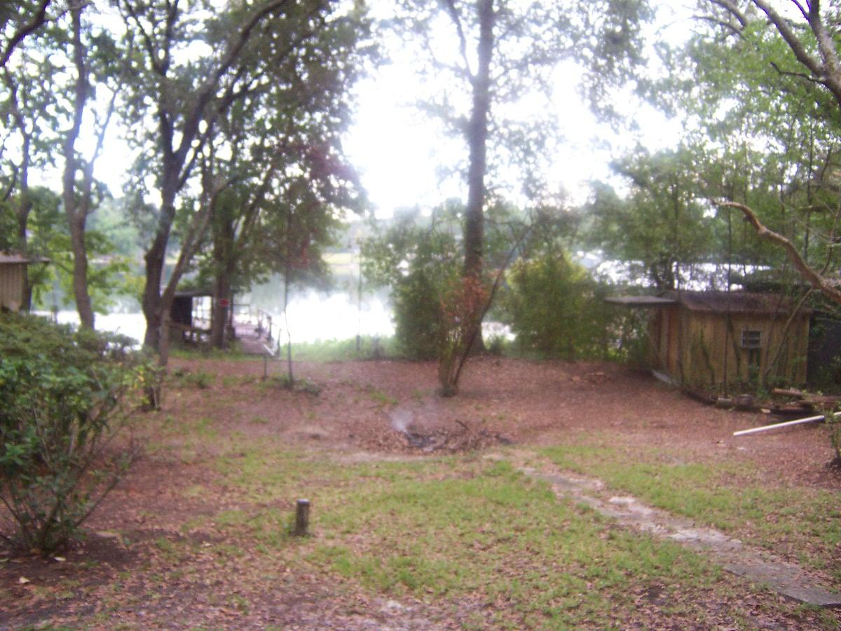 194 Red Eye Road DeFuniak Springs, FL 32433 - Photo 8 of 34 100_6108
