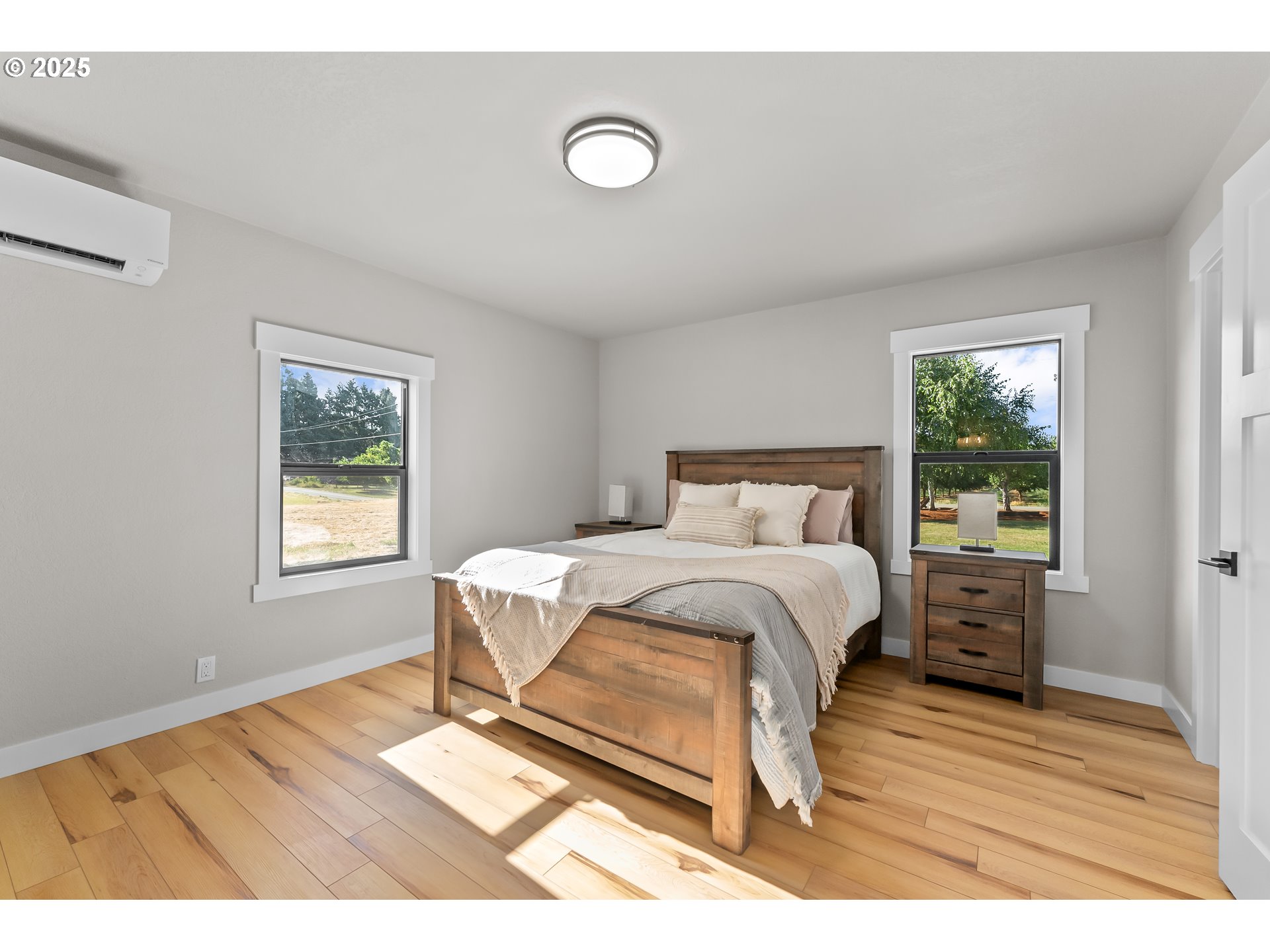 710 Cleveland Rapids Road Roseburg, OR 97471 - Photo 12 of 48 Dining Area