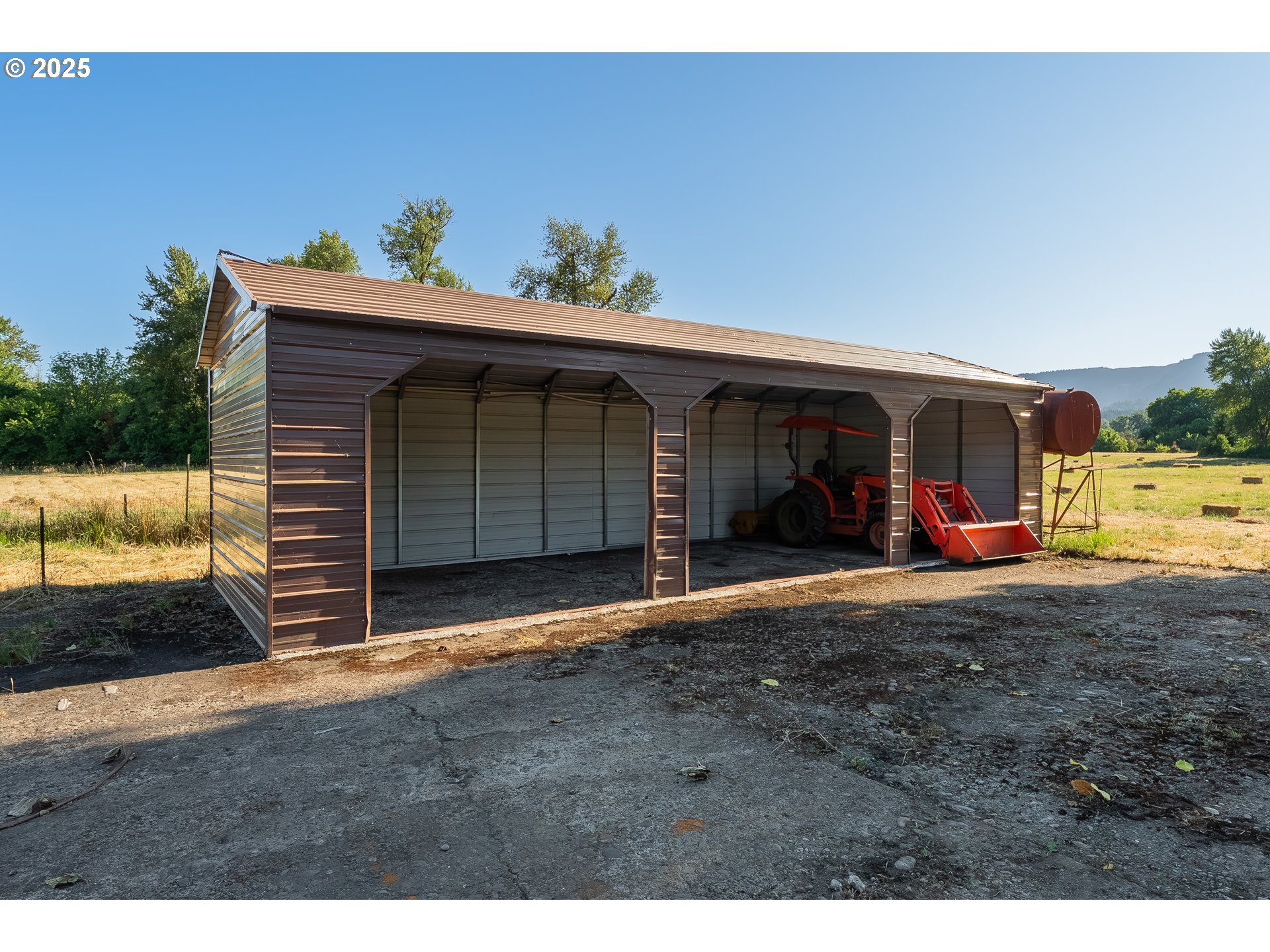 710 Cleveland Rapids Road Roseburg, OR 97471 - Photo 43 of 48