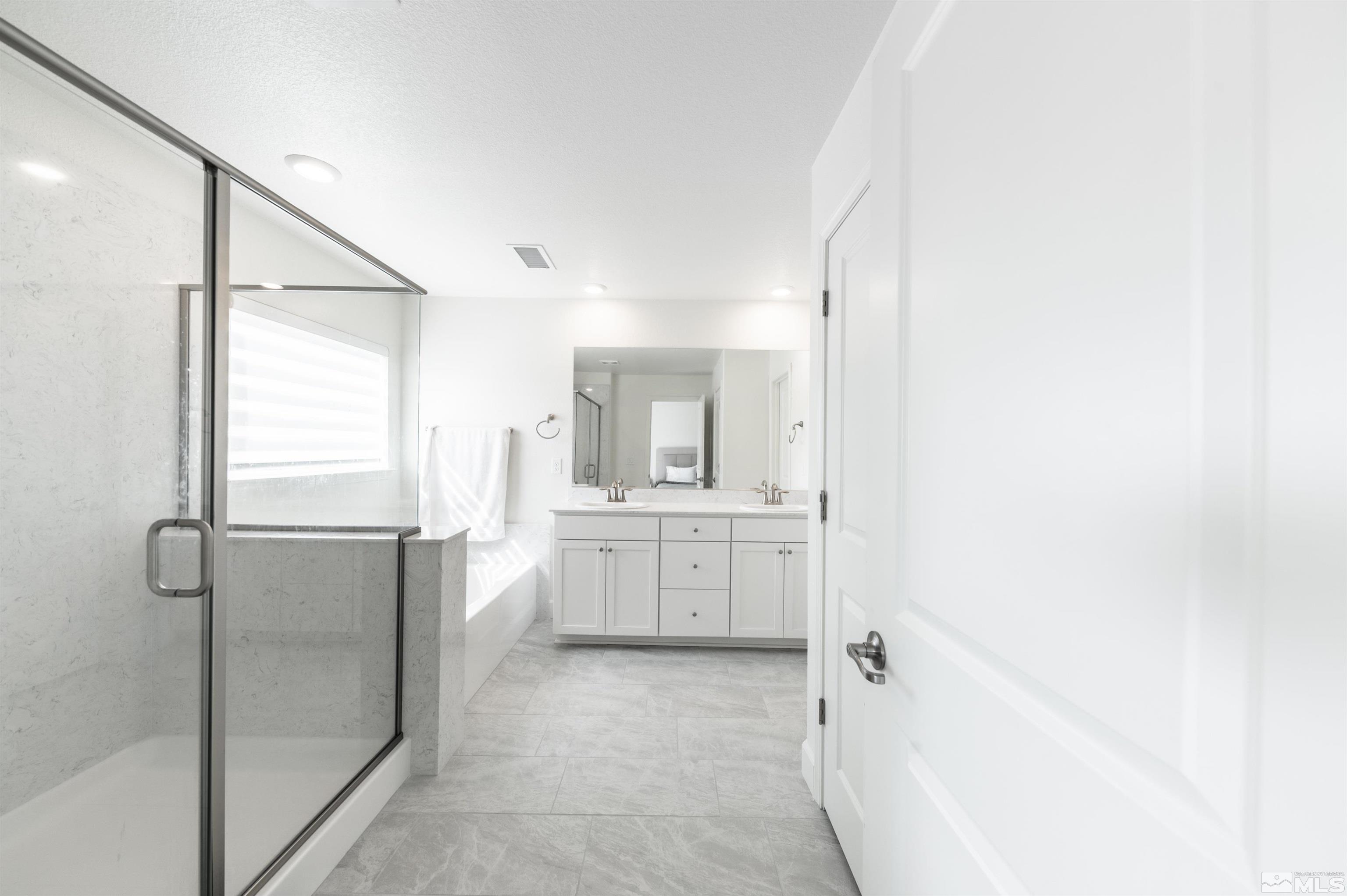 7247 Rutherford Drive Reno, NV 89506 - Photo 11 of 22 Photo 11