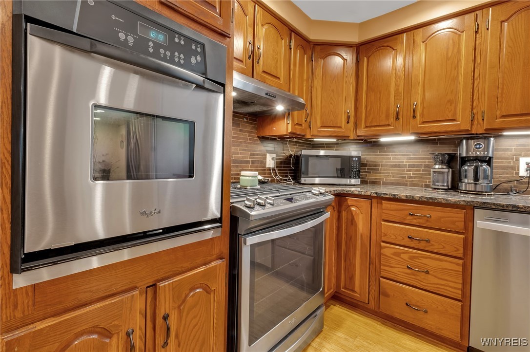 76 Harvey Drive Lancaster, NY 14086 - Photo 9 of 50