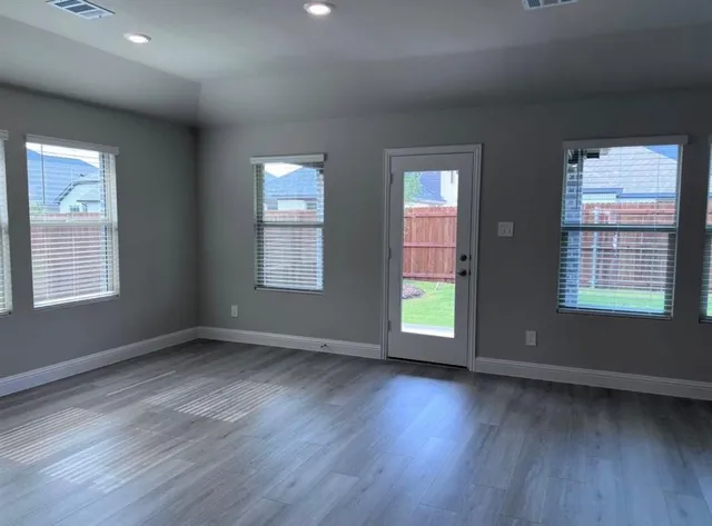 $2,300 | 601 Huntley Drive, McKinney, TX 75071