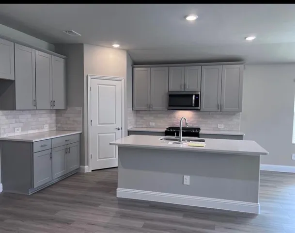 $2,300 | 601 Huntley Drive, McKinney, TX 75071