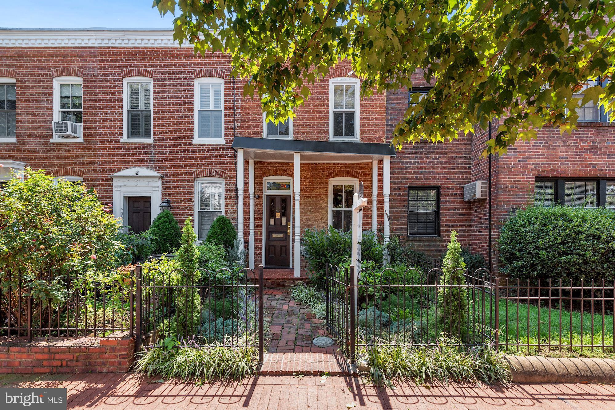 407 A Street Northeast Washington, DC 20002 - Photo 1 of 34