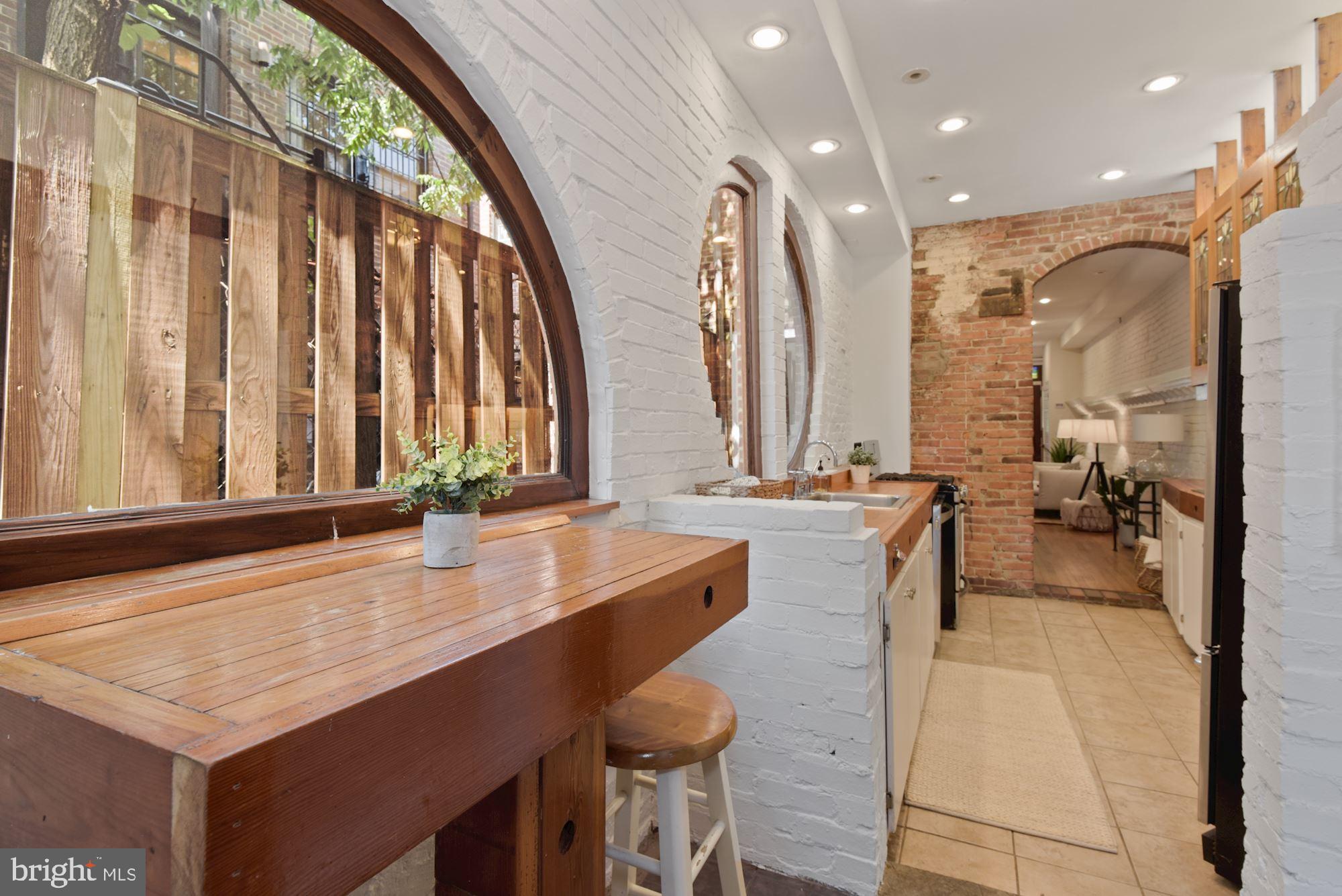 407 A Street Northeast Washington, DC 20002 - Photo 14 of 34