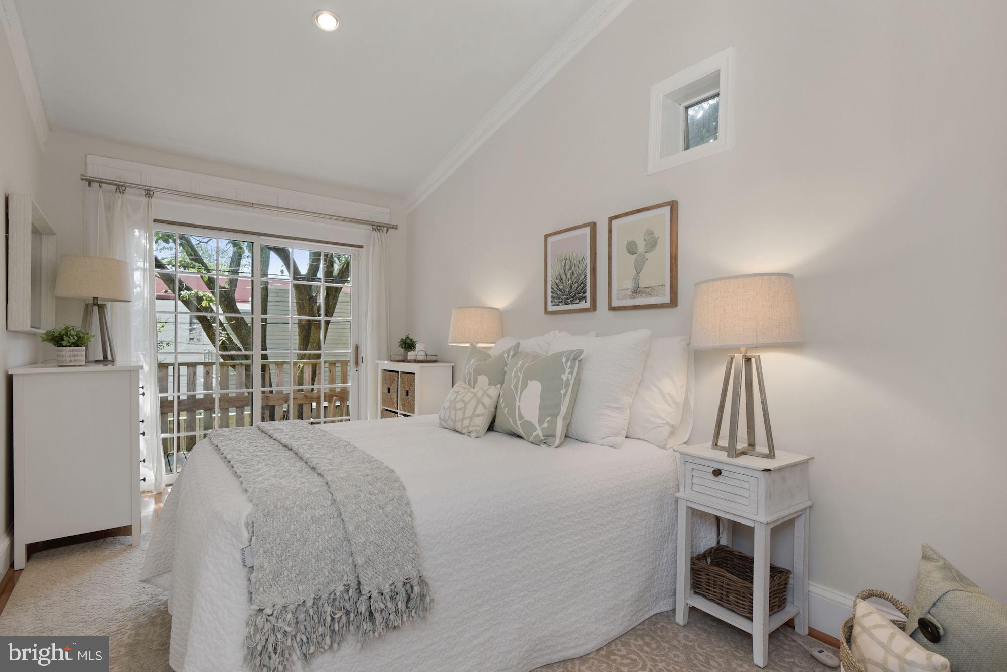 407 A Street Northeast Washington, DC 20002 - Photo 17 of 34