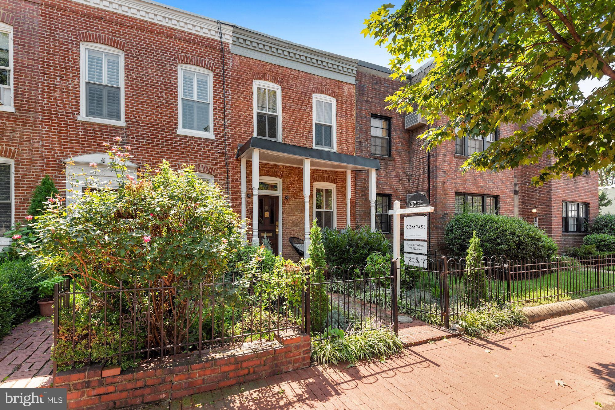 407 A Street Northeast Washington, DC 20002 - Photo 2 of 34