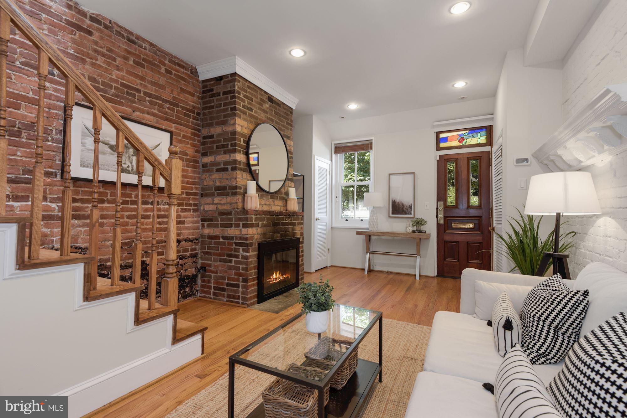 407 A Street Northeast Washington, DC 20002 - Photo 8 of 34