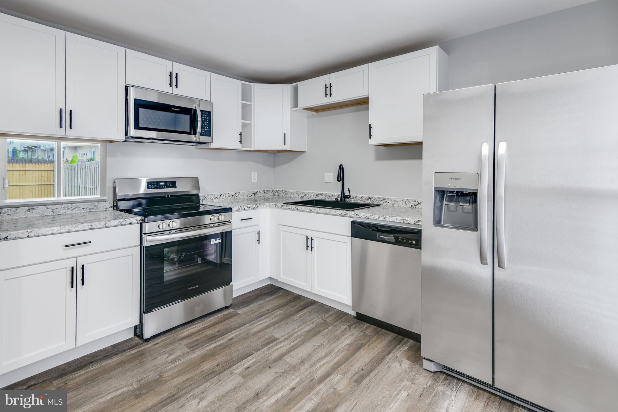 5778 Sunset View Lane Frederick, MD 21703 - Photo 2 of 14 Kitchen