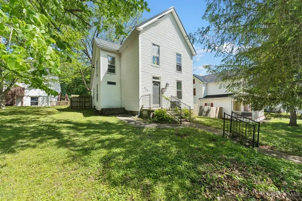 $194,900 | 340 South East Street, Hillsboro, OH 45133