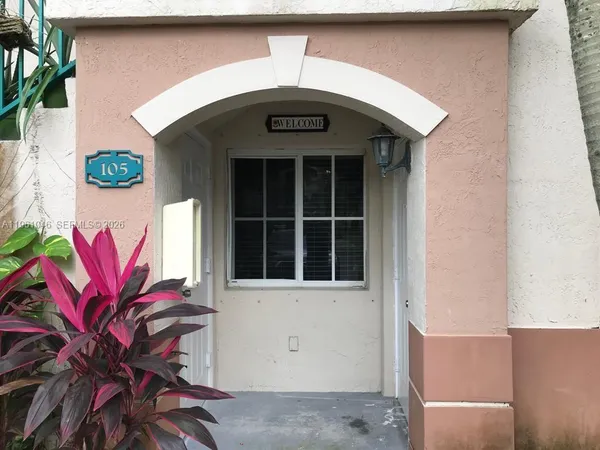 $210,000 | 1250 Southeast 31st Court, Unit 10533, Homestead, FL 33035