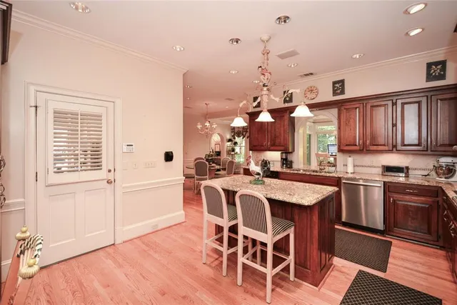 $9,995 | 1640 Lazy River Lane, Sandy Springs, GA 30350