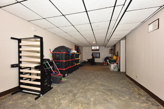 $275,000 | 6509 West Warnimont Avenue, Milwaukee, WI 53220