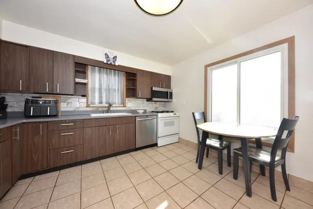 $275,000 | 6509 West Warnimont Avenue, Milwaukee, WI 53220