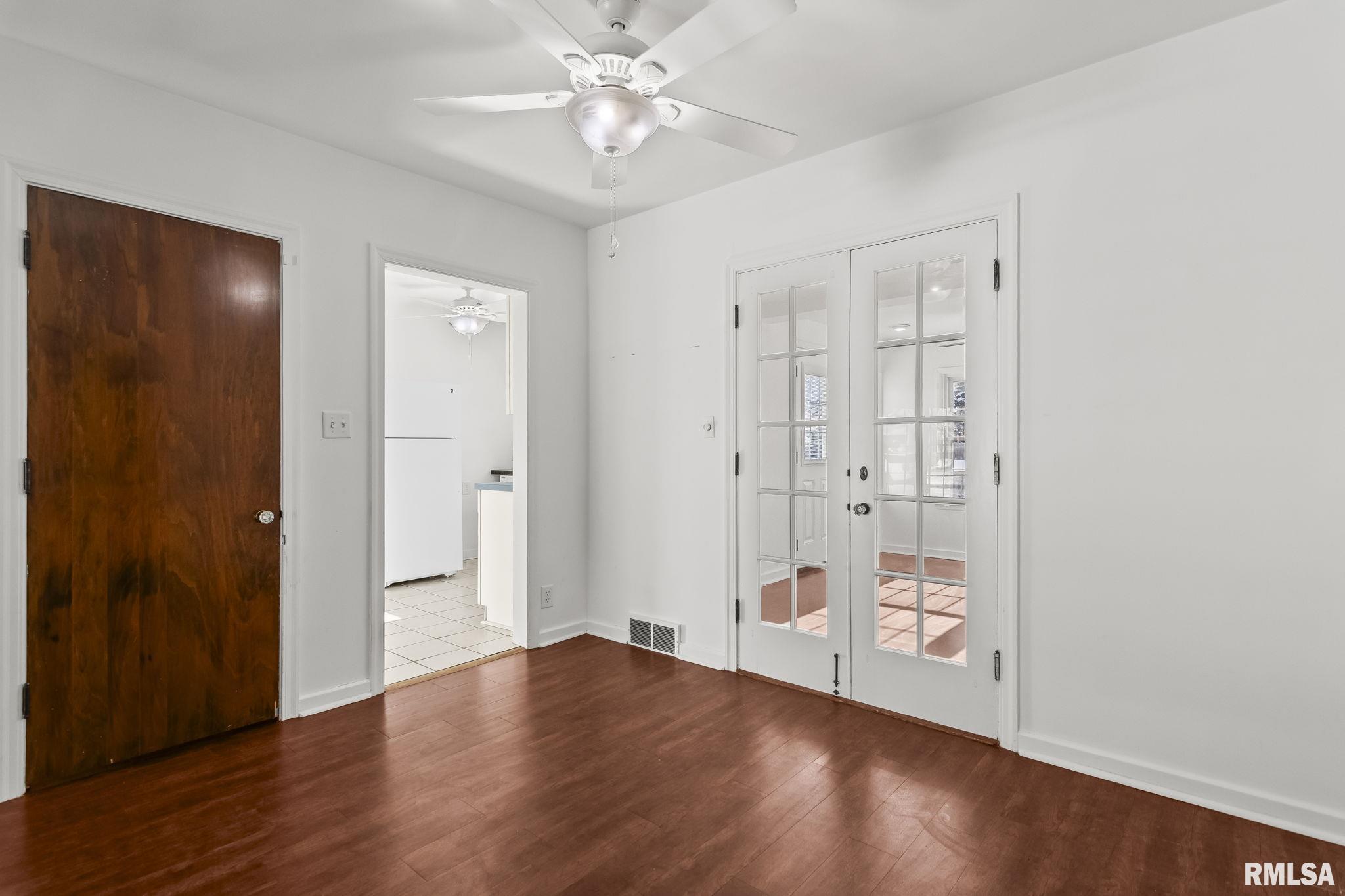 1532 West Edwards Street Springfield, IL 62704 - Photo 6 of 35