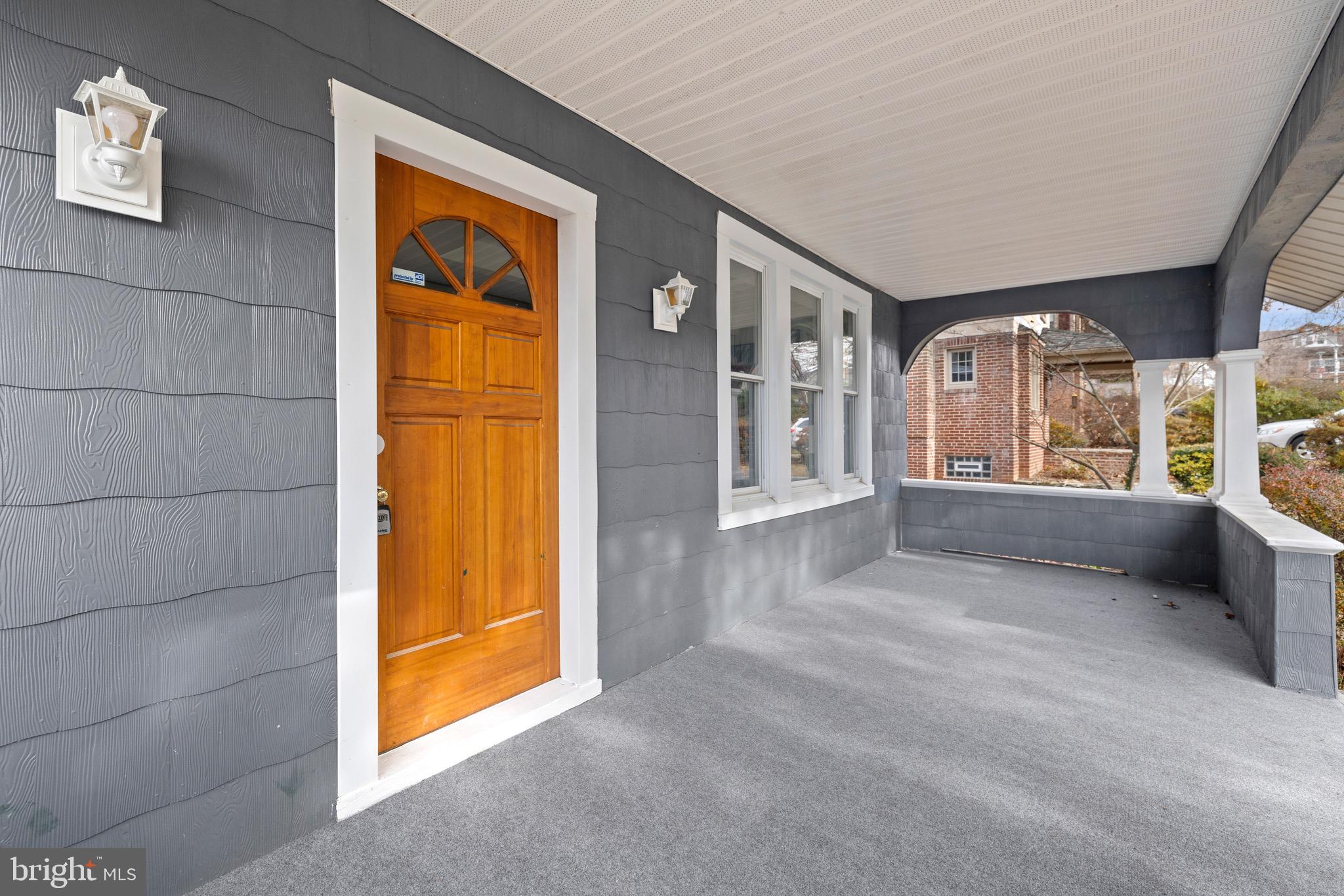 3214 Berkshire Road Baltimore, MD 21214 - Photo 3 of 33 beautiful front porch
