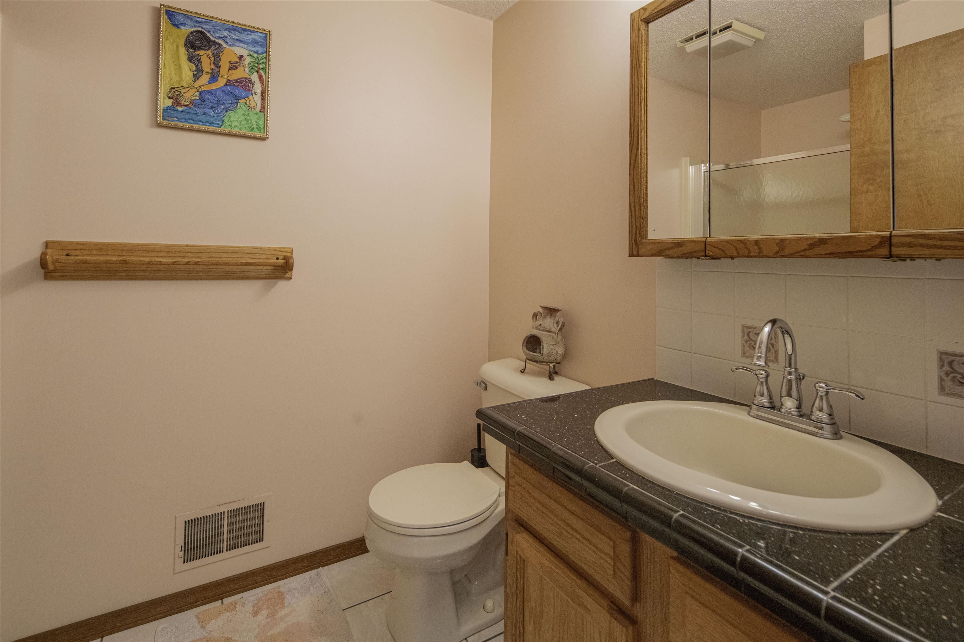 1000 Country Way Mount Pleasant, MI 48858 - Photo 28 of 87 1937481-95579b26-c1d1-437c-8a76-e771cdbed8d0.JPG