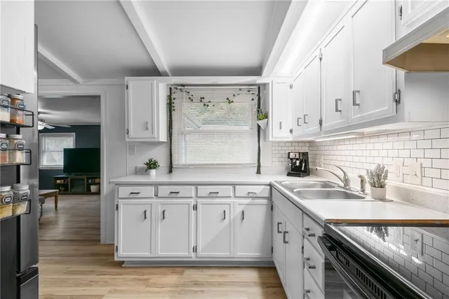 $229,000 | 5708 North Woodland Avenue, Kansas City, MO 64118