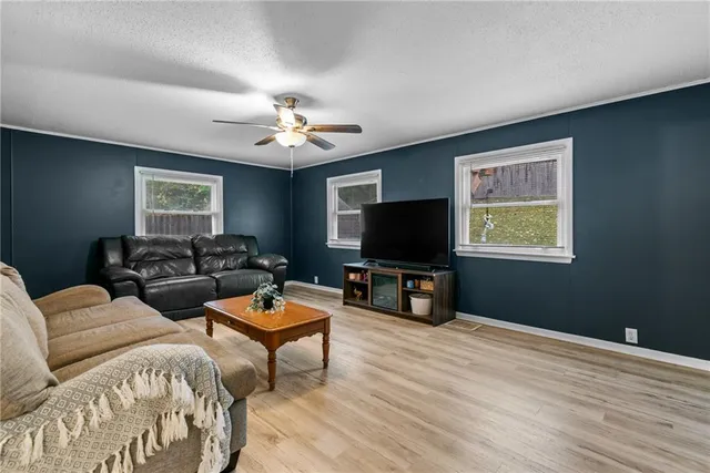 $229,000 | 5708 North Woodland Avenue, Kansas City, MO 64118