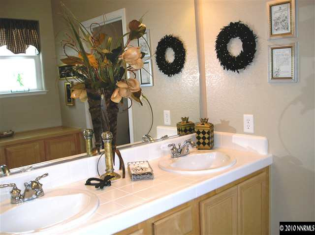 7652 Stone Bluff Way Reno, NV 89523 - Photo 7 of 9 Photo 7