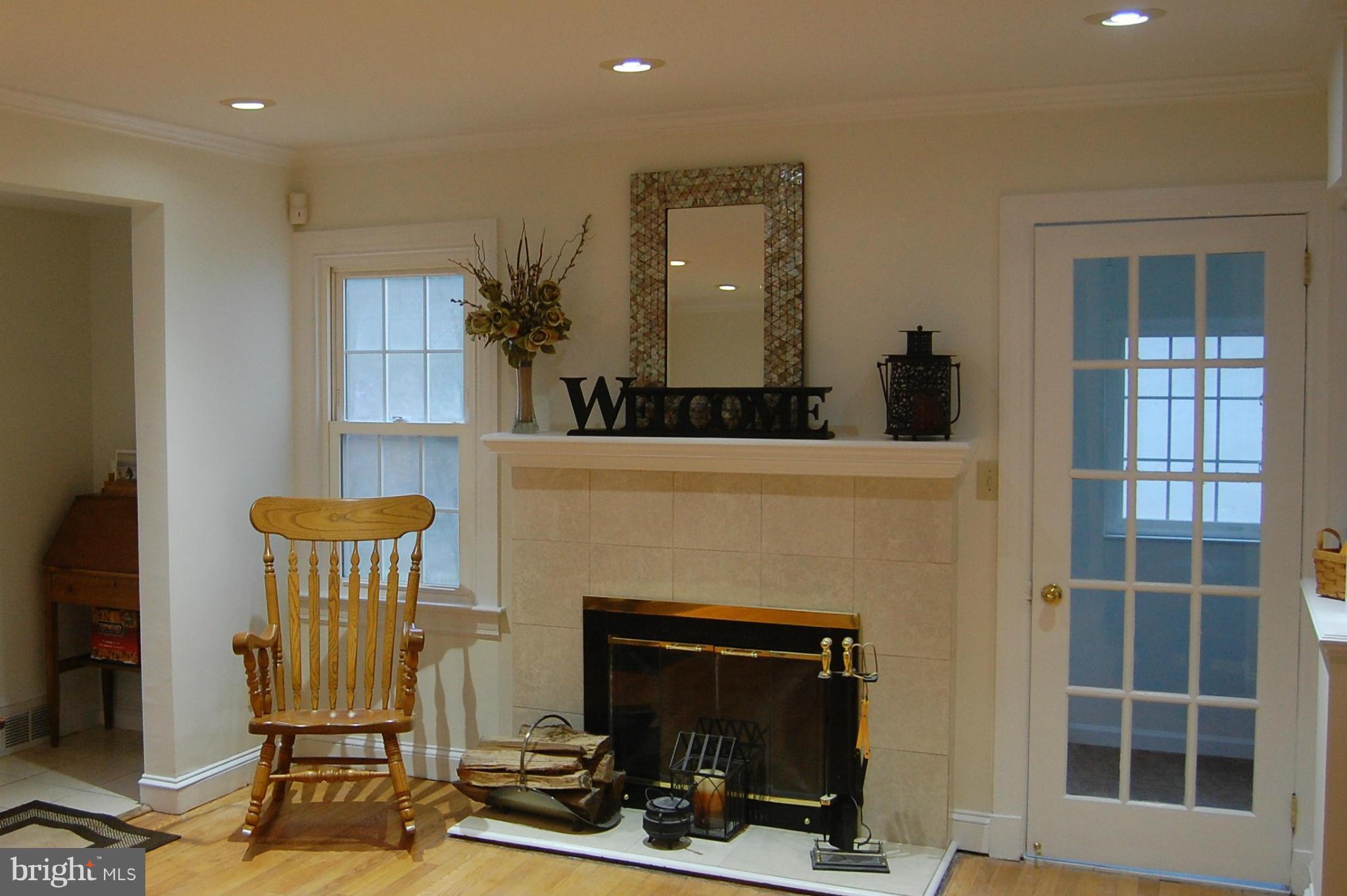 718 Tanley Road Silver Spring, MD 20904 - Photo 3 of 23 Interior (General)