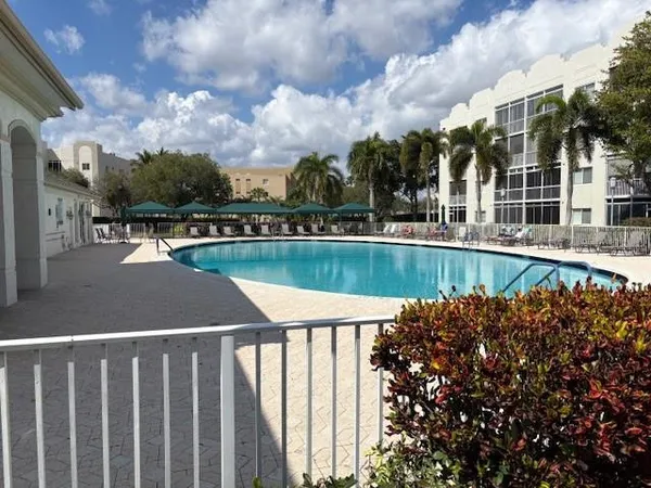$239,000 | 7611 Southampton Terrace, Unit 407, Tamarac, FL 33321