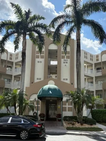 $239,000 | 7611 Southampton Terrace, Unit 407, Tamarac, FL 33321