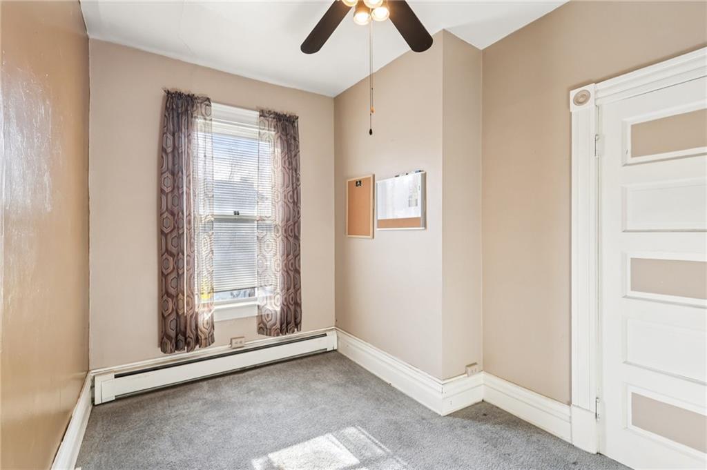 440 East Pearl Street Butler, PA 16001 - Photo 37 of 47 Room for work and rest