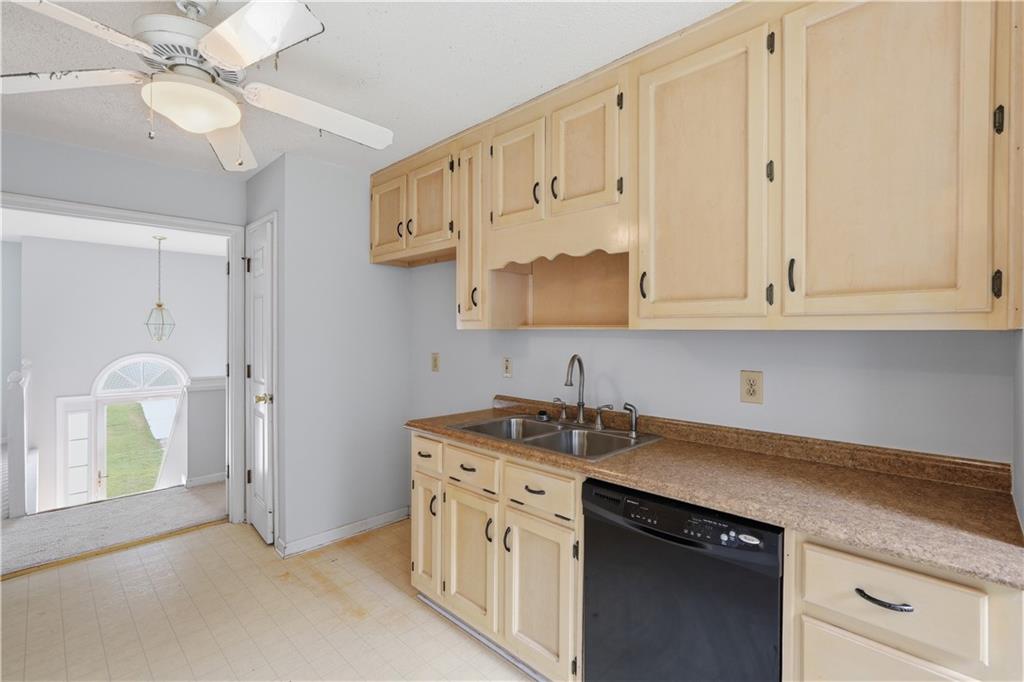 4790 Ewing Road Austell, GA 30106 - Photo 6 of 25