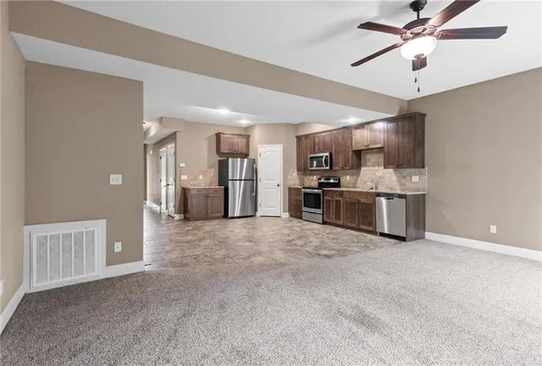$279,900 | 3856 Northwest 94th Street, Kansas City, MO 64154