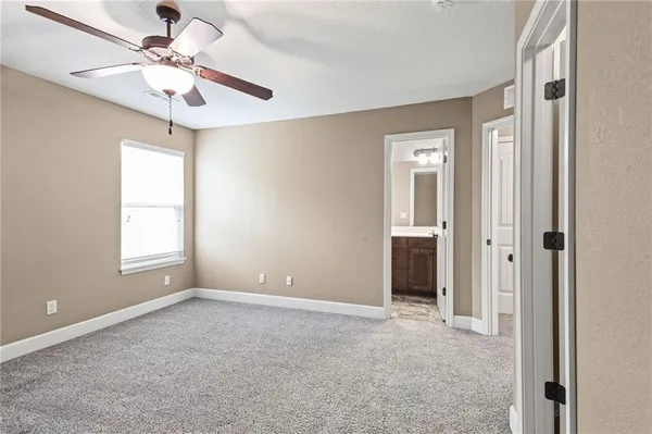 $279,900 | 3856 Northwest 94th Street, Kansas City, MO 64154