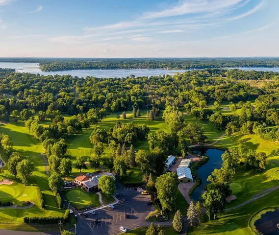 $799,750 | 7447 213th Street North, Forest Lake, MN 55025