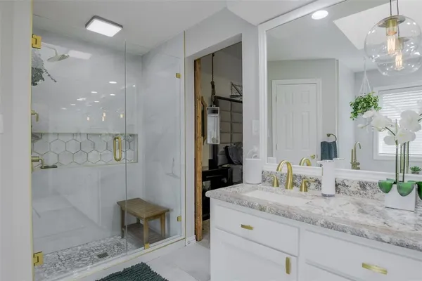$3,500 | 3719 Danbury Drive, Arlington, TX 76016