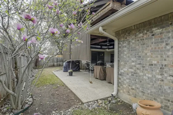 $3,500 | 3719 Danbury Drive, Arlington, TX 76016