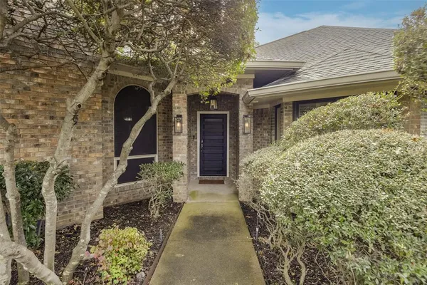 $3,500 | 3719 Danbury Drive, Arlington, TX 76016