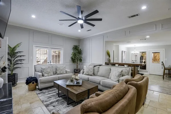 $3,500 | 3719 Danbury Drive, Arlington, TX 76016