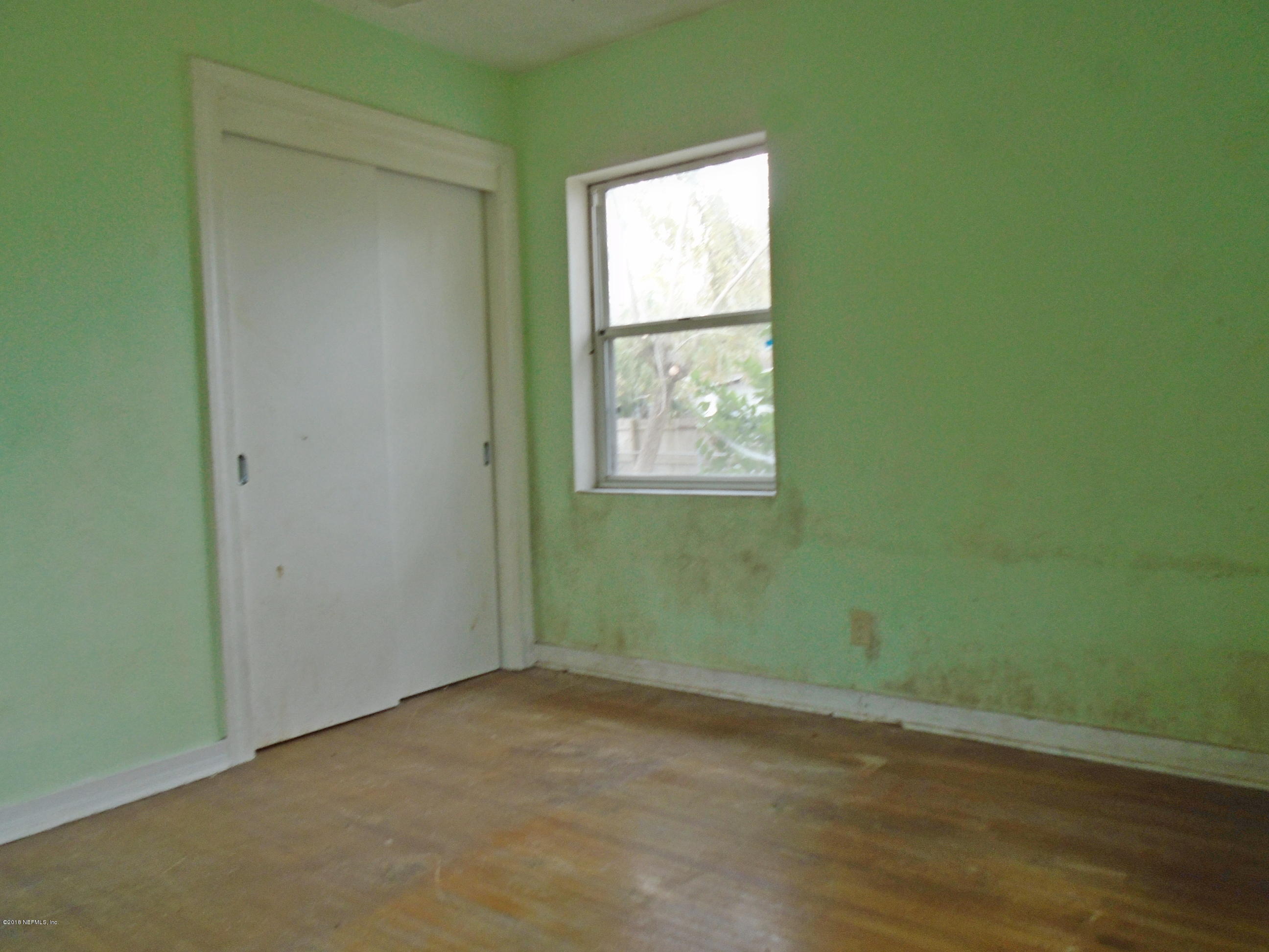 2234 Urban Road Jacksonville, FL 32210 - Photo 9 of 13 DSC07673