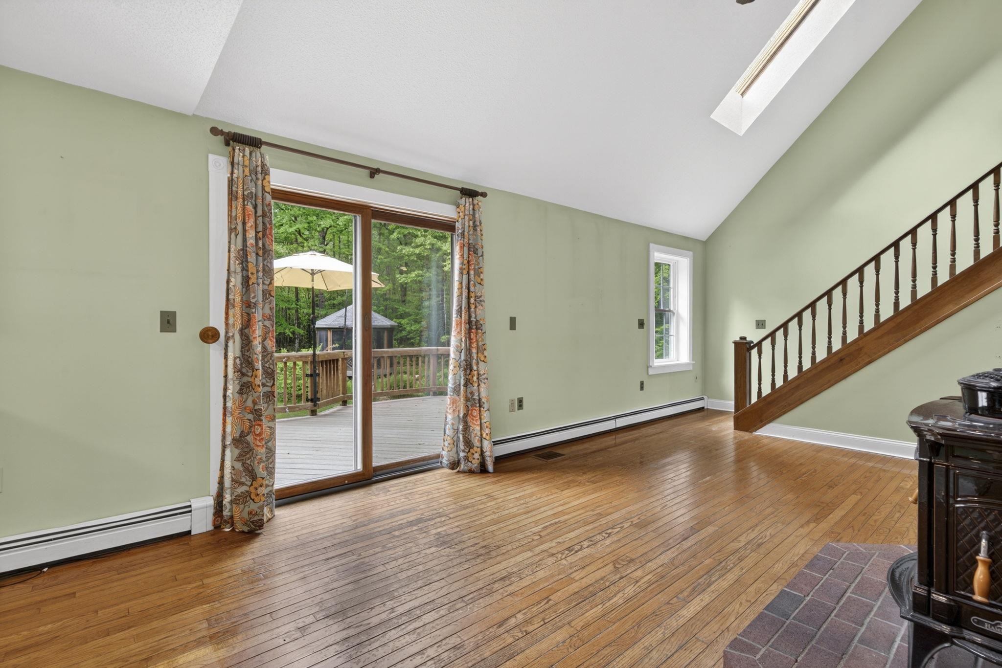 141 Mitchell Road Nottingham, NH 03290 - Photo 14 of 59