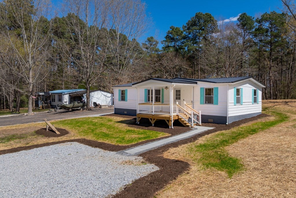 88 Branch Road Brodnax, VA 23920 - Photo 2 of 38 Gallery Image 2