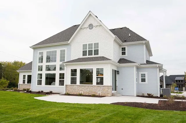 $1,287,000 | 12810 Bluejay Lane, Mequon, WI 53097