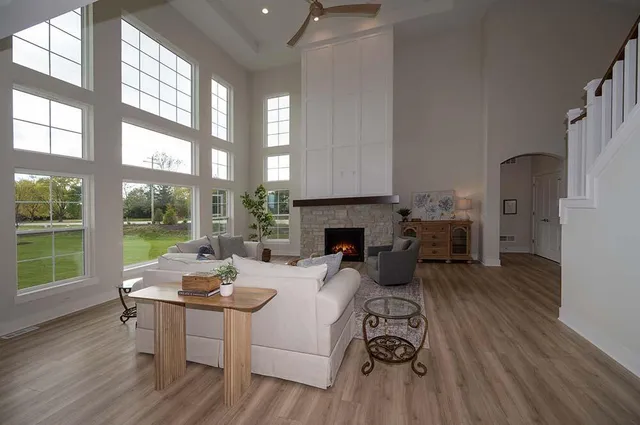 $1,287,000 | 12810 Bluejay Lane, Mequon, WI 53097