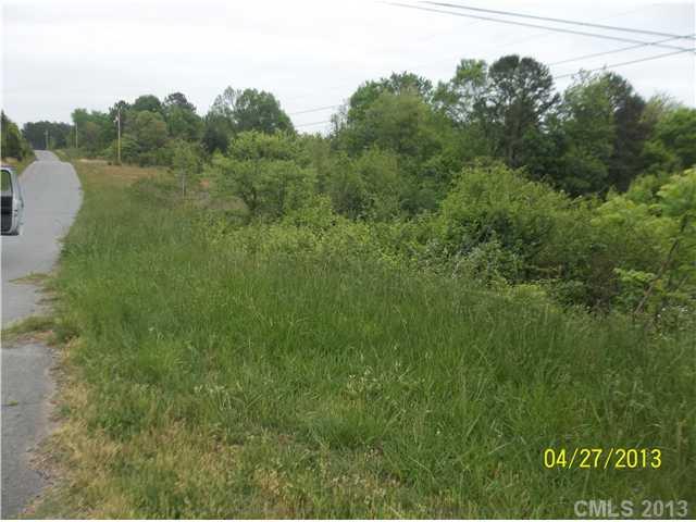 1 Pole Running Road Mount Pleasant, NC 28124 - Photo 1 of 3 Gallery Image 1