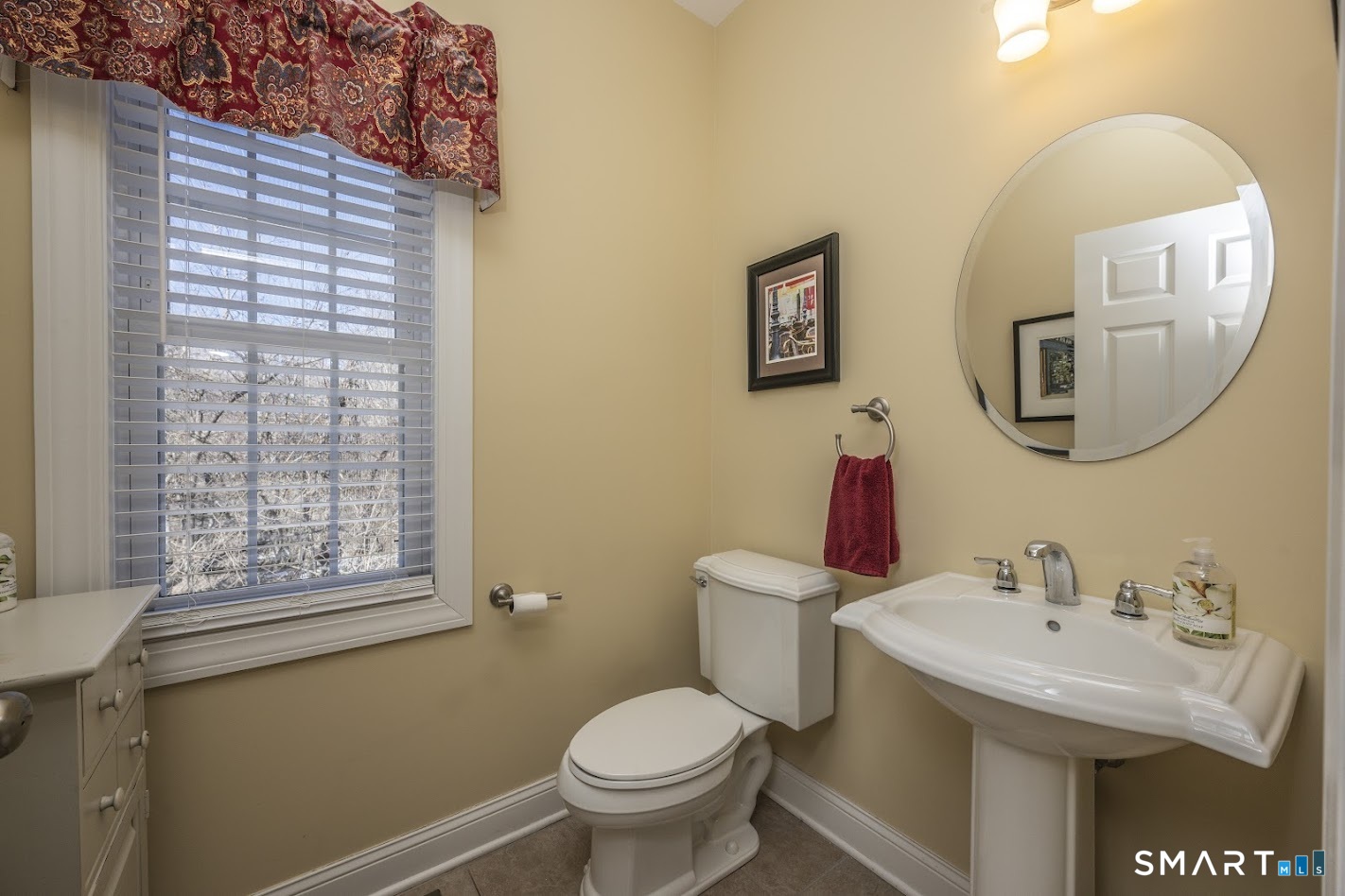 22 R Olde Yankee Way Durham, CT 06422 - Photo 26 of 29 Half bath on main level