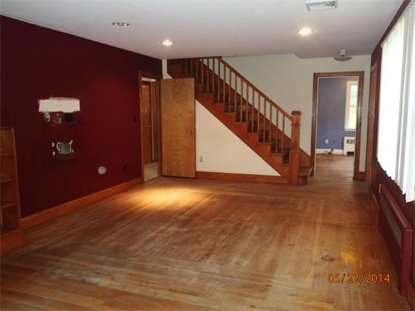 46 Cape Road Mendon, MA 01756 - Photo 5 of 10