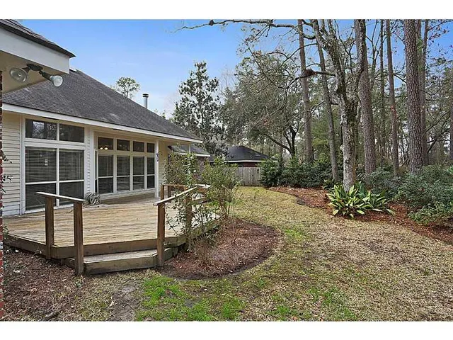 $2,650 | 218 Longfellow Lane, Mandeville, LA 70448