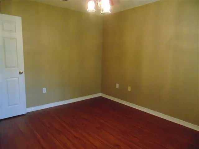 $2,650 | 218 Longfellow Lane, Mandeville, LA 70448