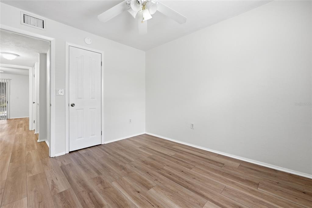 501 Southwest 75th Street, Unit F11 Gainesville, FL 32607 - Photo 16 of 23