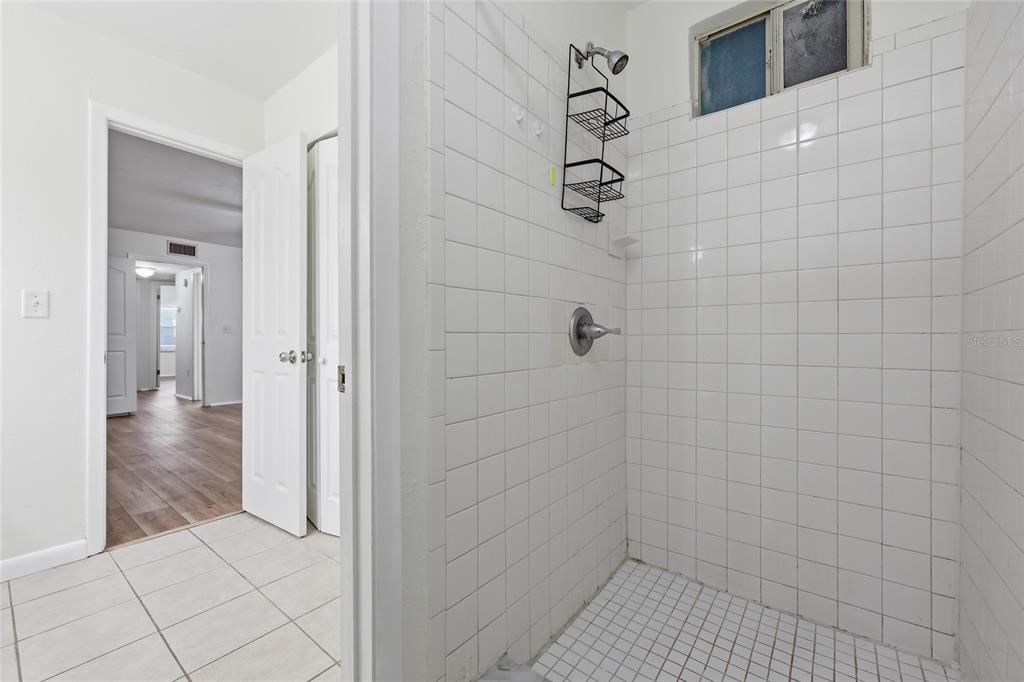 501 Southwest 75th Street, Unit F11 Gainesville, FL 32607 - Photo 22 of 23